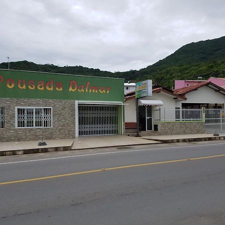 Pousada Dalmar Penha  Ngoại thất bức ảnh